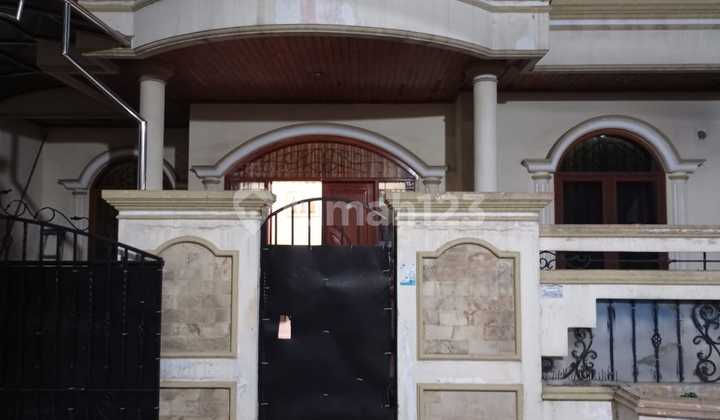 Dijual Rumah 3 Lantai Tanjung Duren Utara