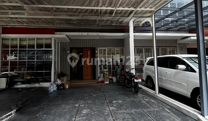 Dijual Rumah 2 Lantai Golflake Victoria Hills 2
