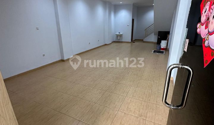 For Sale 3-Storey Shop House Mutiara Taman Palem Cengkareng West Jakarta