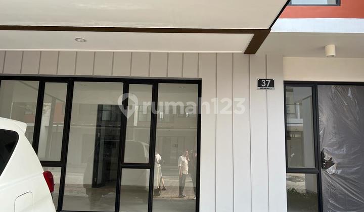 Dijual Rumah 2 Lantai Cluster Georgia 2 Pik 2