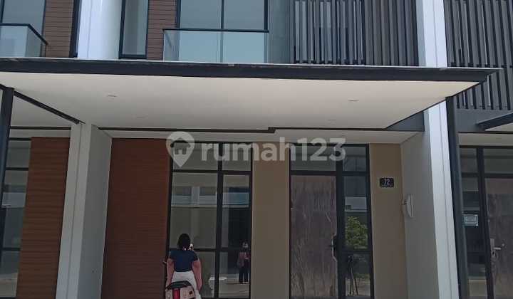 Disewakan Rumah Kuningan Village Pik 2 Teluk Naga Tangerang Banten