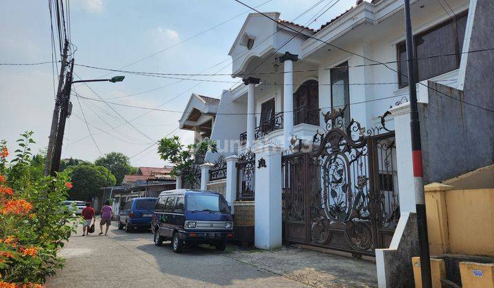 Rumah murah dua lantai di komplek ikip duren sawit 2