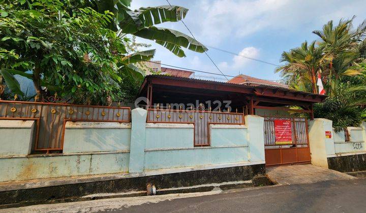 Rumah hook.di komplek diskum di Kav Diskum AD cipinang  1