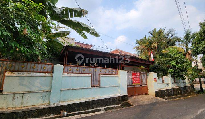 Rumah hook.di komplek diskum di Kav Diskum AD cipinang  2