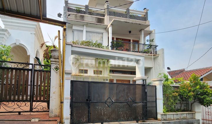 Rumah 3 lantai murah di Sukabumi Selatan kebon jeruk 