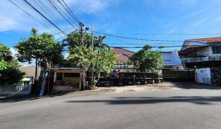 Rumah siap huni di gudang peluru tebet Jakarta Selatan  1