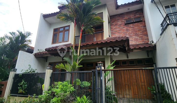 Dijual Murah Rumah 2 Lantai di Komplek Ditjentek, Grogol Utara, Kebayoran Lama, Jakarta Selatan