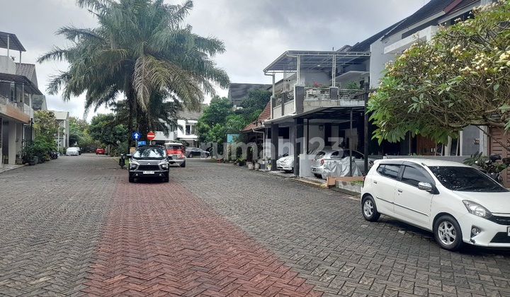 Rumah Cantik 2 Lantai Murah Di Pondok Permai Banguntapan Bantul Yogyakarta 2
