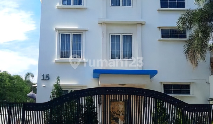 Dijual Murah Rumah Mewah 3 Lantai di Camar Indah Pik, Jakarta Utara 2