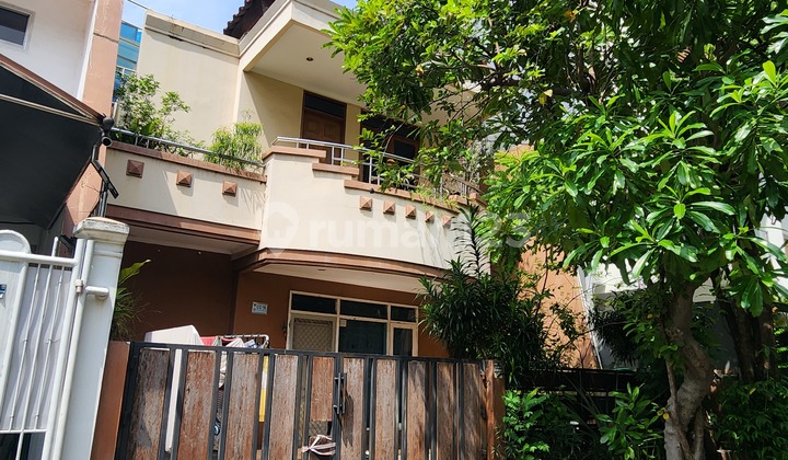 Permata Buana, Dijual Murah Rumah Dua Lantai di Permata Buana Jakarta Barat