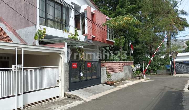 Bendungan Hilir, Dijual Rumah 2.5 Lantai di Benhil, Jakarta Pusat 2