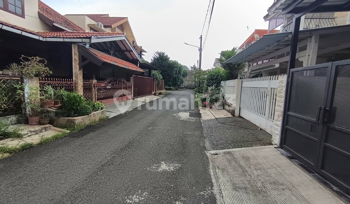 Bumi Bintaro Permai, Affordable Two-Story House for Sale in Bumi Bintaro Permai Housing Complex, Pesanggrahan, South Jakarta 2