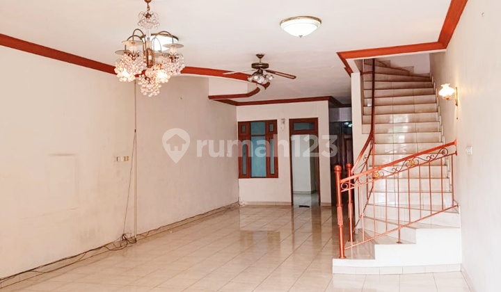 Rumah SHM Bagus di Meruya Rumah SHM Bagus di Meruya