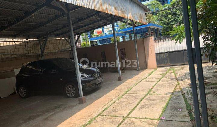 Rumah Tua Lokasi Strategis Di Tengah Kota Jakarta Barat 2