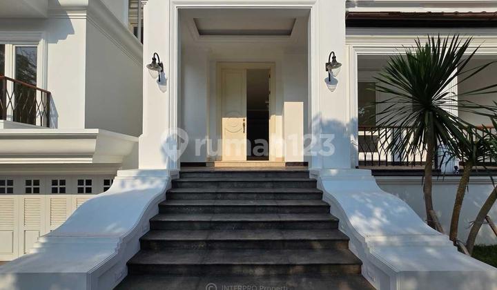 Rumah Masterpiece Arsitek Siap Huni Kebon Jeruk Jakbar 2