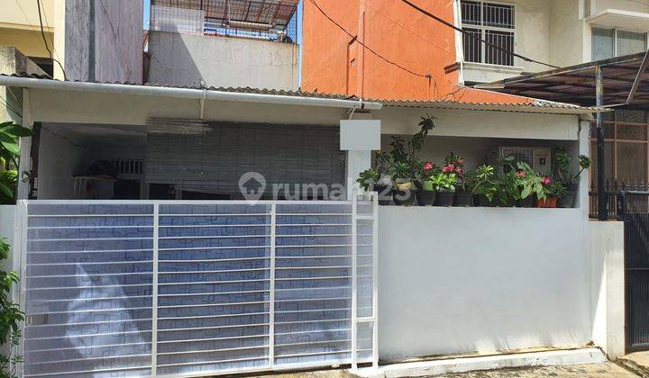 Rumah Tua Lokasi Premium Di Puri Indah Jakarta Barat  1