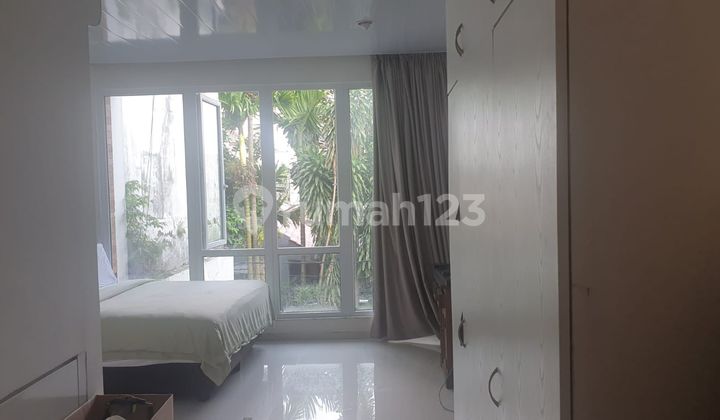 Rumah Mewah Siap Huni Pejaten Jakarta Selatan