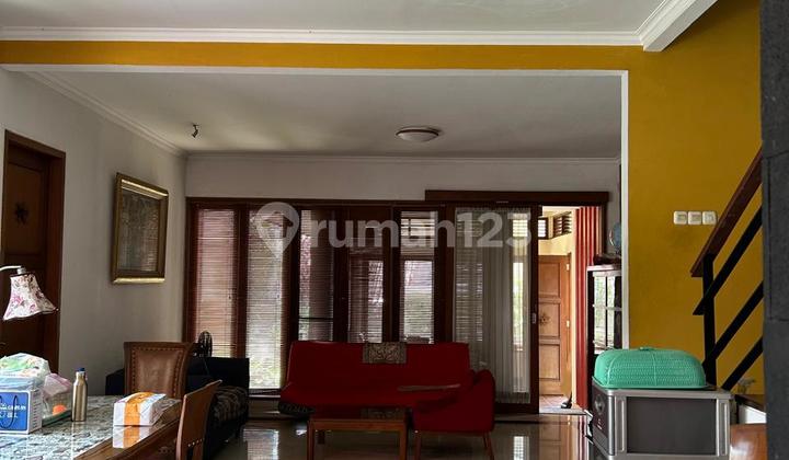 Rumah Asri Minimalis 2 Lantai Dijual Cepat di Sektor 5 Bintaro UT-15359 2