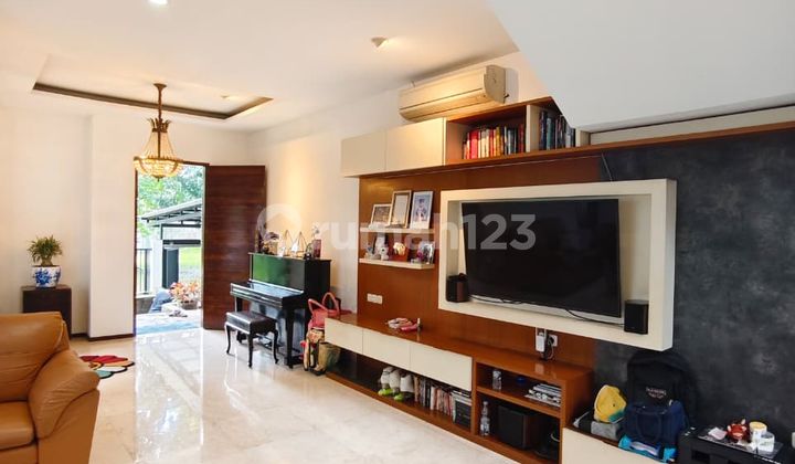 Rumah Asri Cozy Dg Carport 2 Mobil di Menteng Bintaro Sektor 7 Sc-16172 2