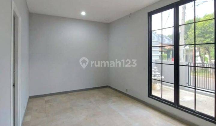 HOT SALE Rumah Siap VISIT 2 Lantai Di Sektor 5 Bintaro Jaya LH-15678 2