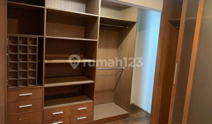 Rumah Nyaman Area Luas Siap Huni di River Park Bintaro Jaya NY-17082 2