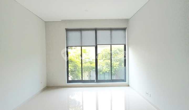 Ready-to-Occupy House in Discovery Amore Bintaro Jaya Modern Design SC-16246 2