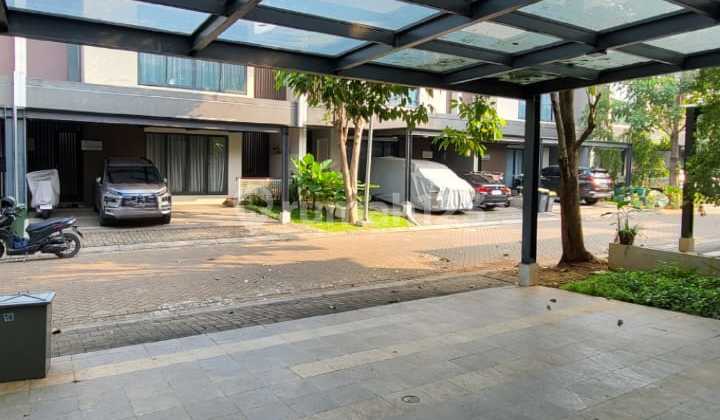 For Sale Modern House Negotiable Price in Discovery Bintaro Sector 9 SC-16507 2