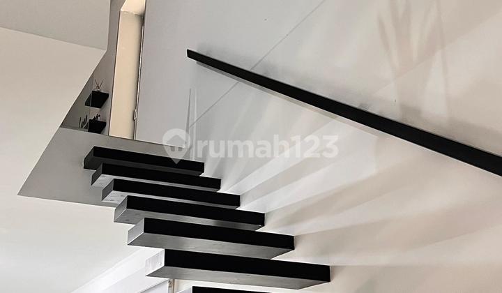 Diskon 300 Juta Rumah 2 Lantai Modern di Camar Bintaro Td-16935 2