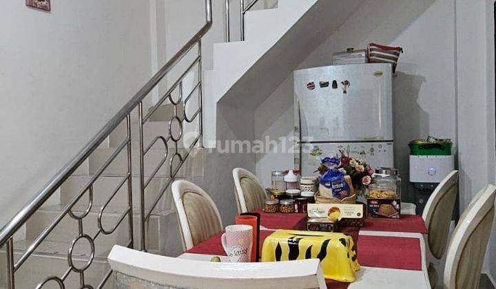 Rumah Modern Dijual Murah 2 lantai di Graha Raya Bintaro LR-14032 2