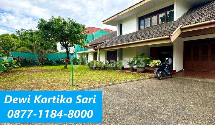 Rumah Besar di Kebon Jeruk, Lahan 1100 M² Cocok untuk Rumah Usaha Ds-17795