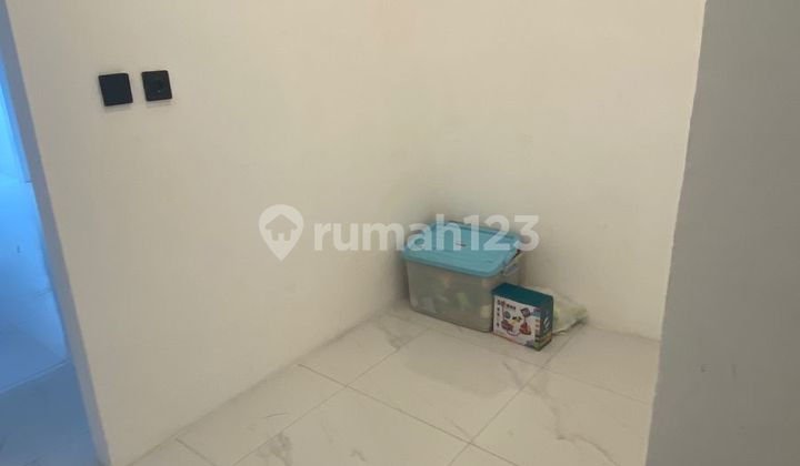 1-Story House for Quick Sale in Sector 4 Bintaro Jaya AM-15853 2