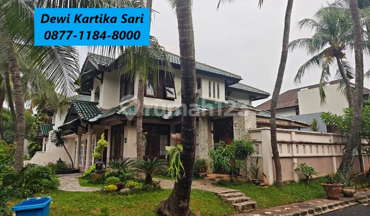 Rumah Asri Minimalis Include Swimming Pool di Sektor 9 Bintaro GB-17461