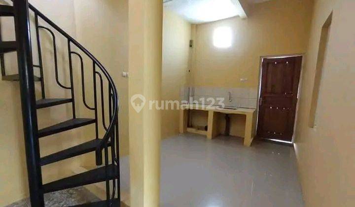 Rumah Dekat Area Kampus Ternama Di Semarang