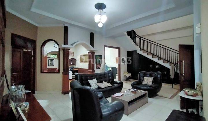 Rumah Cluster Bonus Kontrakan 8 Pintu Strategis di Mutiara Depok 2