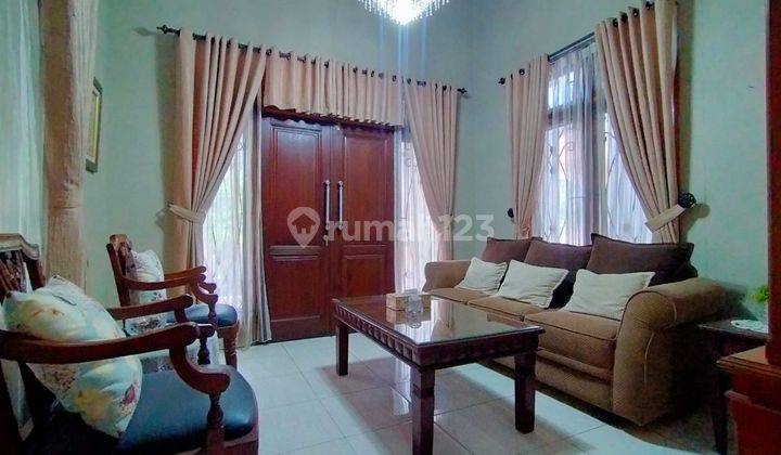 ruang tamu rumah cluster bonus kontrakan 8