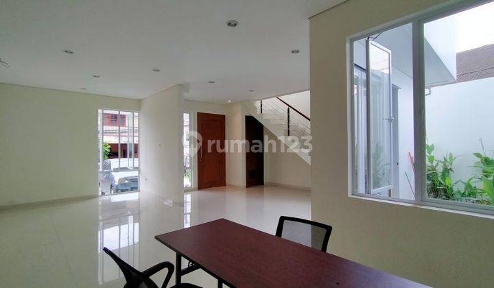 Rumah Baru Minimalis Strategis 2 Lt Siap Huni Unit A Pejaten 2