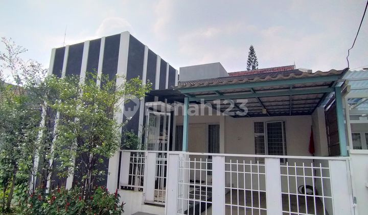 Rumah Sudah Renov Siap Huni Dekat Pusat Belanja Graha Raya Bintaro