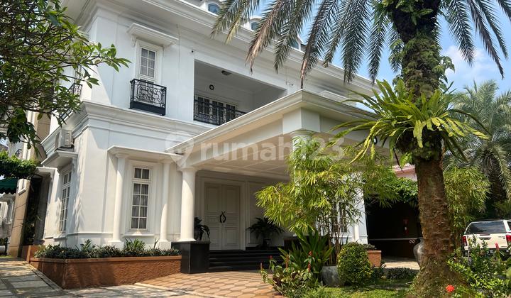 Rumah Luxury American Classic Siap Huni Asri Nyaman Cirendeu