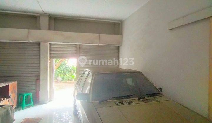 Rumah Villa 2 Lt Halaman Luas Strategis Dekat Tol Dan Perkantoran 2