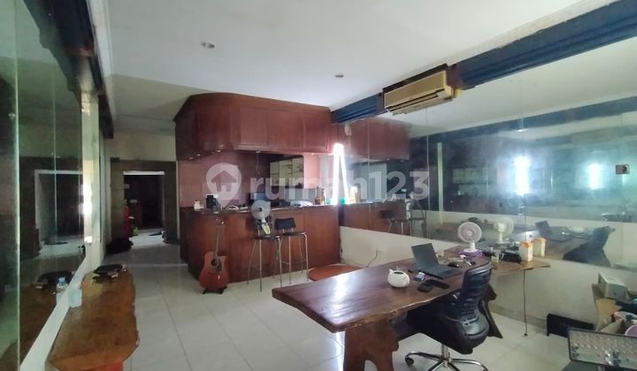 4-STORY SHOPHOUSE VERY STRATEGIC NEAR KEBAYORAN LAMA KRL STATION 2