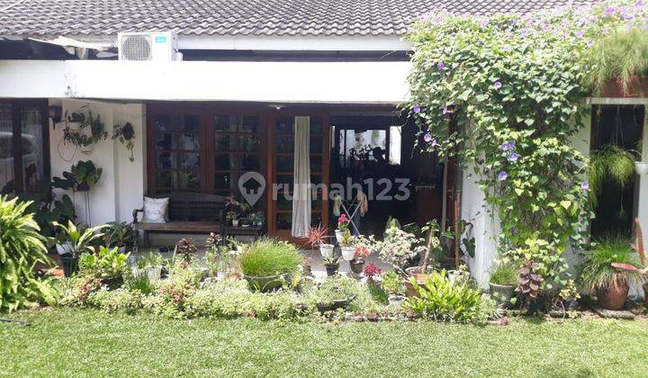 Jual murah harga jauh dibawah NJOP rumah 2 lantai Letjen S. Parman Kav H7, Jakarta Barat 1