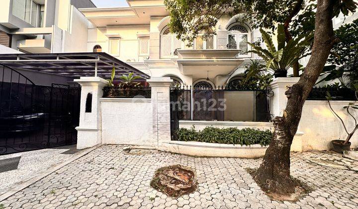 Rumah Mewah Dalam Cluster Pondok Indah Banyak Fasilitas 1