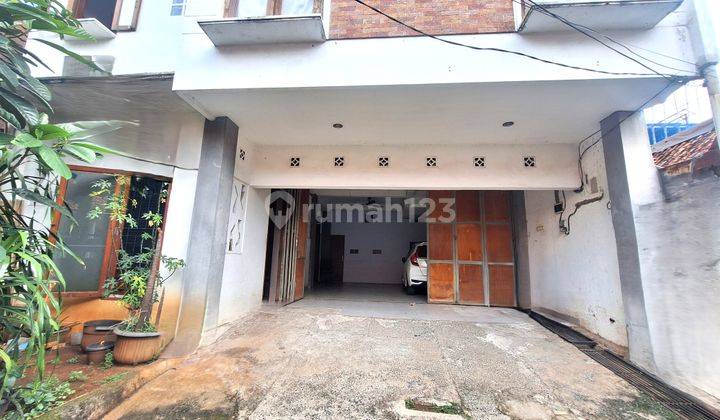 Rumah Tinggal Siap Huni Di Area Petogogan Kebayoran Baru 1