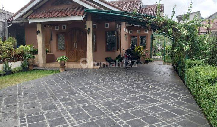 Rumah Asri Dengan Halaman Luas Kawasan Cipayung Ciputat 1