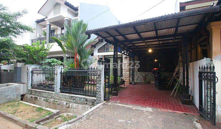 Rumah Asri 2 Lantai Kawasan Graha Cinere Depok 1