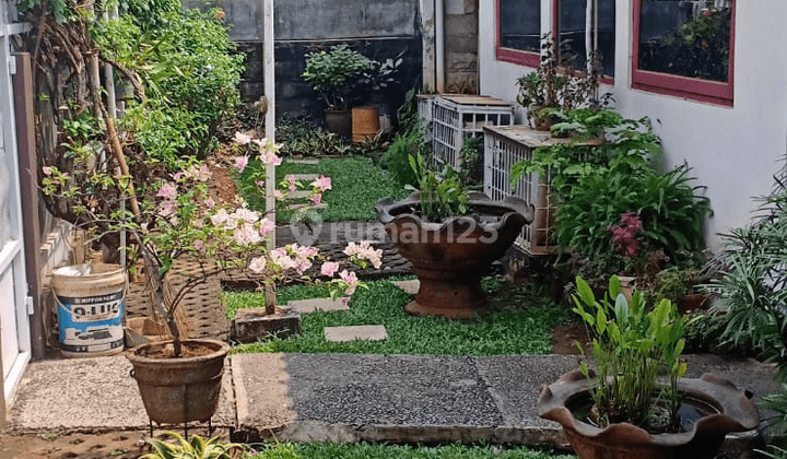 Rumah Asri Ada Koskosan Kawasan Duren Tiga 2