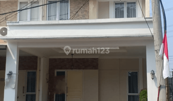 Rumah 3 Lantai Dalam Komplek Paradise Serpong City Furnished 1