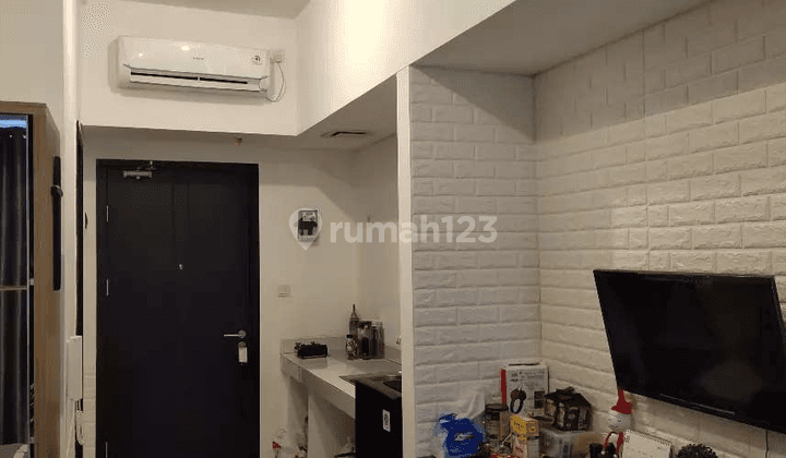 JUAL RUGI DAN BU CEPAT APARTMENT CASA DE PARCO TYPE STUDIO FURNISHED 2