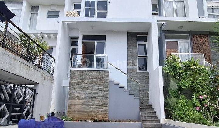 RUMAH 3 LANTAI DALAM CLUSTER MODERN HILL PONDOK CABE FURNISHED 1