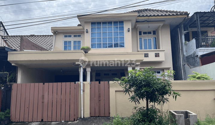 Rumah 2 Lantai Dalam Komplek Tni Al Ciangsana Bogor 1